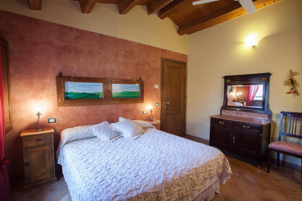 Bio Agriturismo Pratini Monte Lopio Szoba fotó