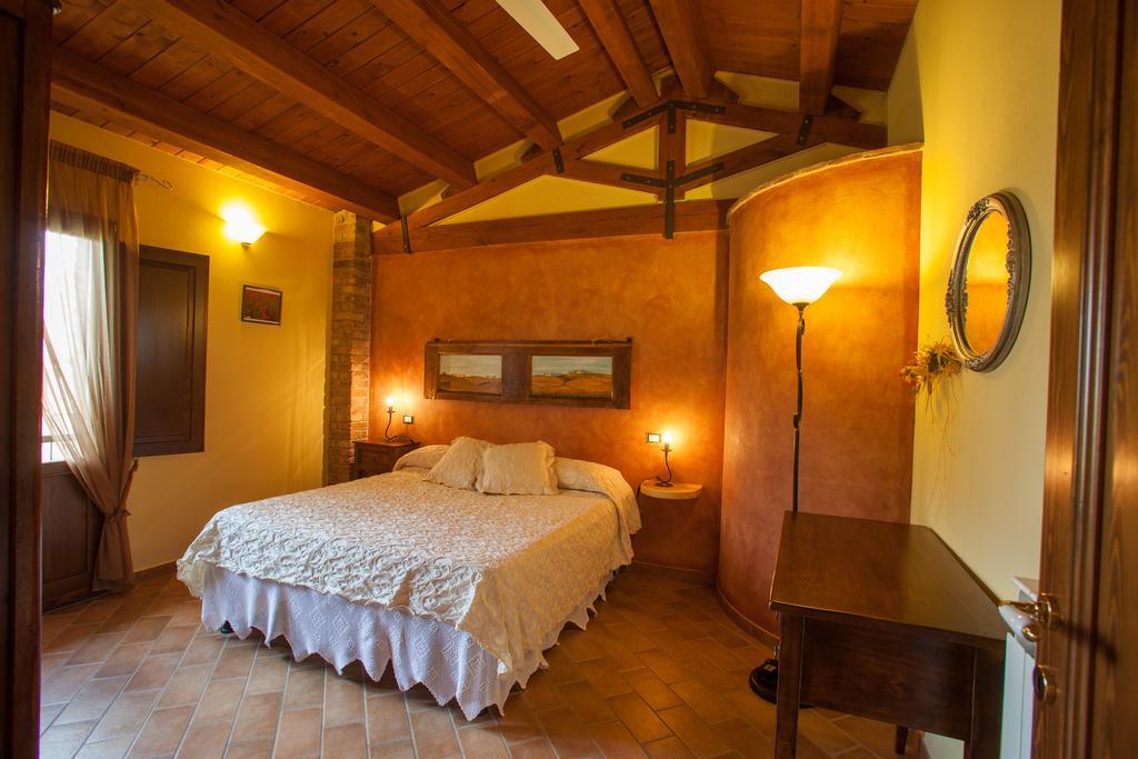 Bio Agriturismo Pratini Monte Lopio Szoba fotó