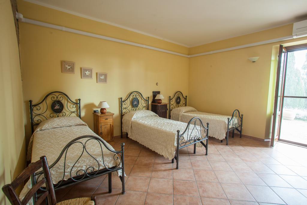 Bio Agriturismo Pratini Monte Lopio Szoba fotó